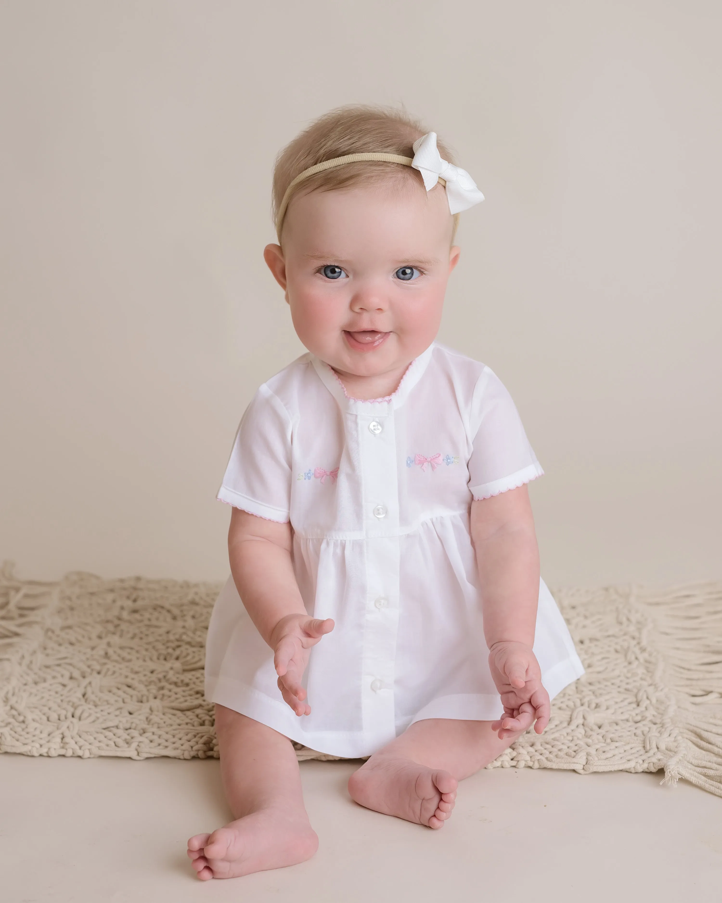 Delicate Floral Batiste Diaper Set, White