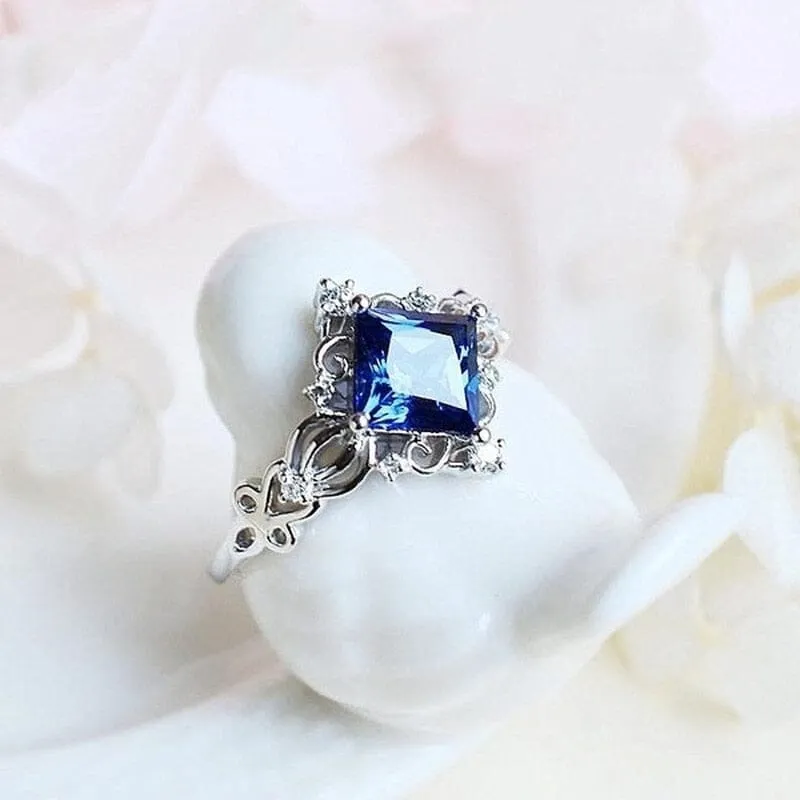 Vintage Princess Cut Lab Sapphire Ring - 925 Sterling Silver